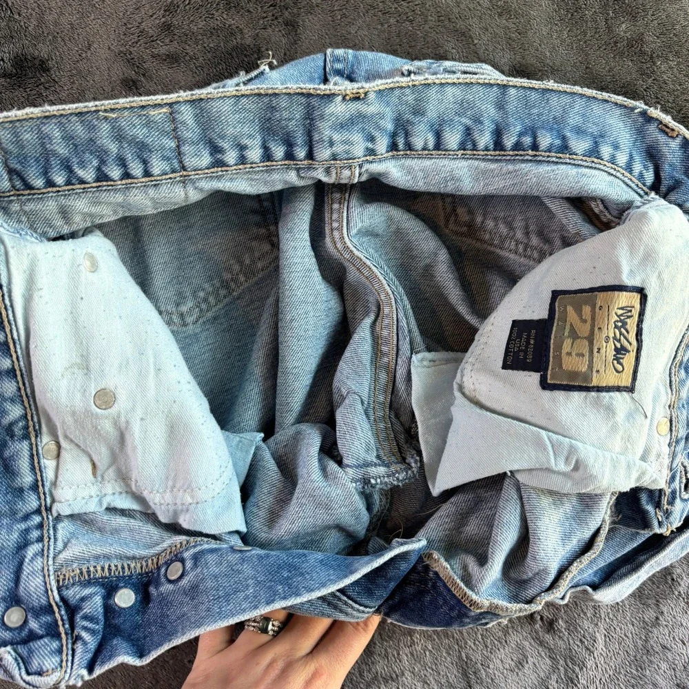 Vintage Mossimo High Waisted Denim Shorts Light Wash Blue‎ Cotton Made in USA 29